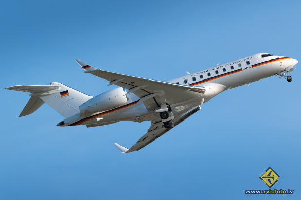 Bombardier Global 5000 (BD-700-1A11)